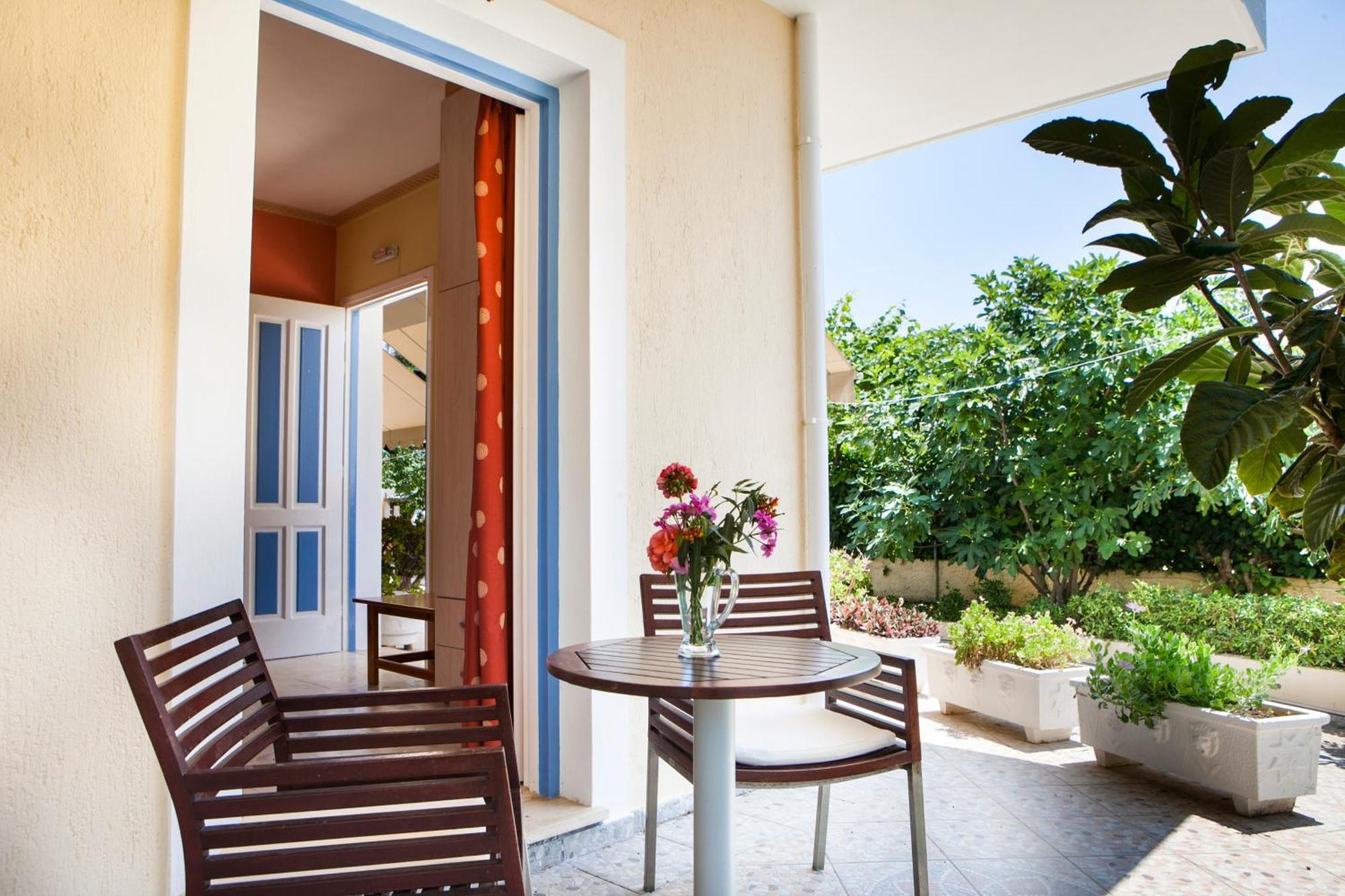 Tzivras Villa & Apartments Lassi  Zimmer foto